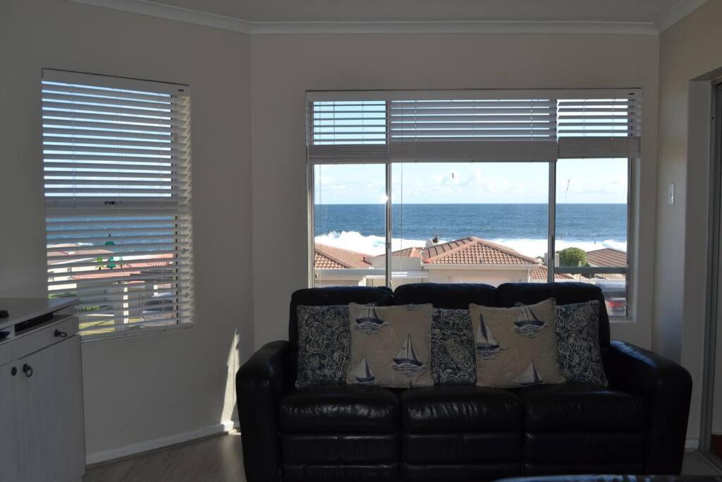 Simplicity With An Ocean View 200 Apartment Hermanus Exterior photo