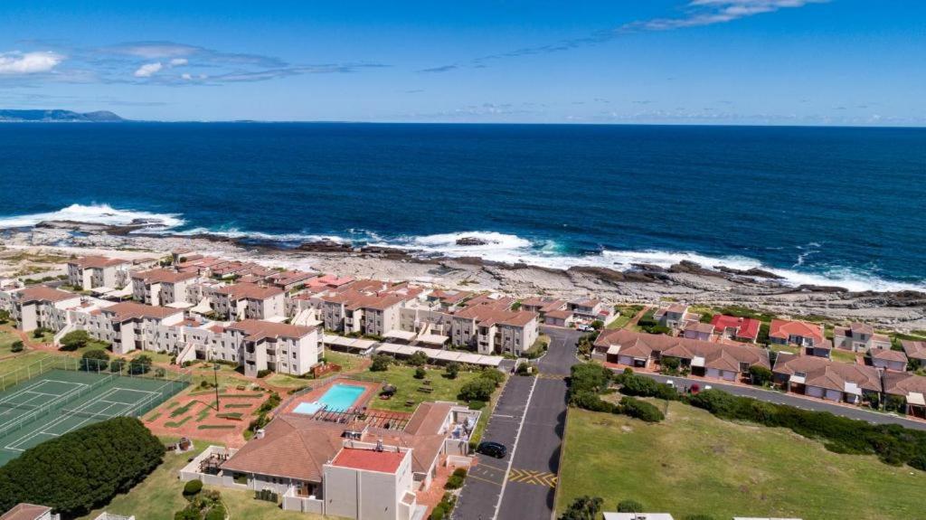 Simplicity With An Ocean View 200 Apartment Hermanus Exterior photo